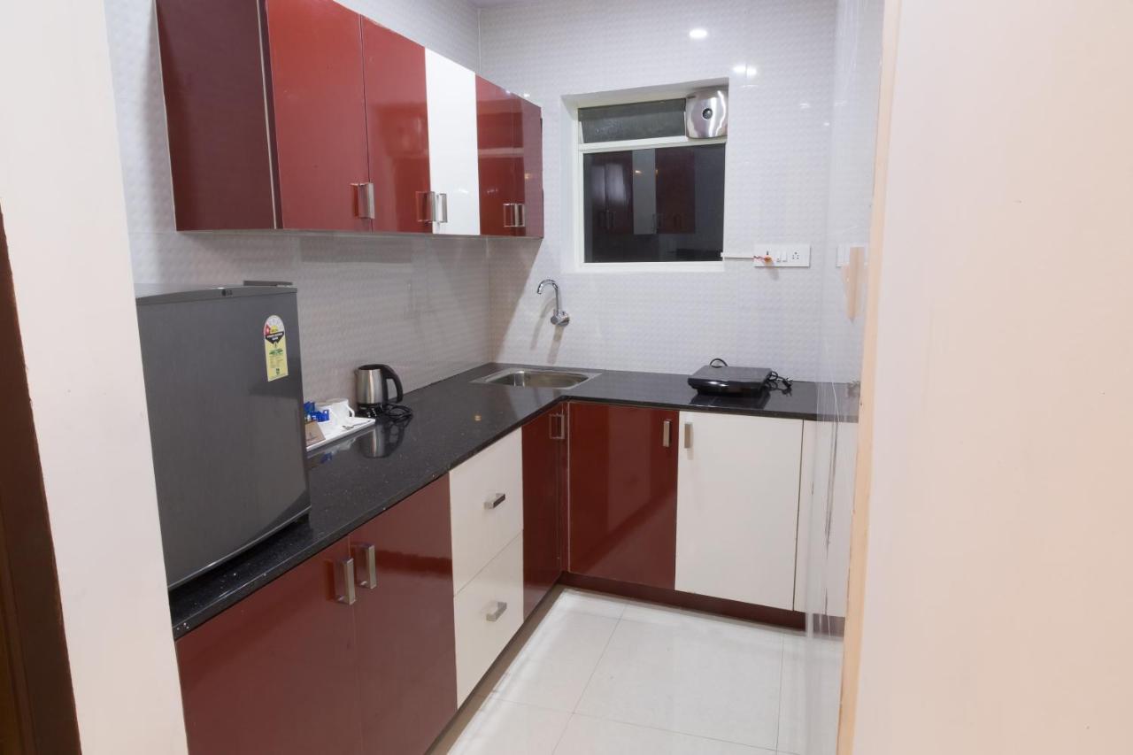The Porch Inn Hotel/Service Apartments Bangalore Exterior foto